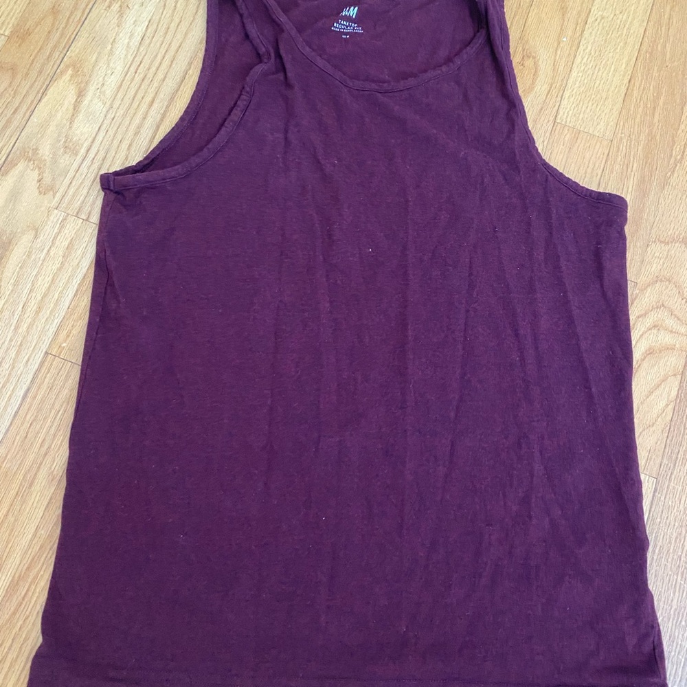 HM tshirt men medium